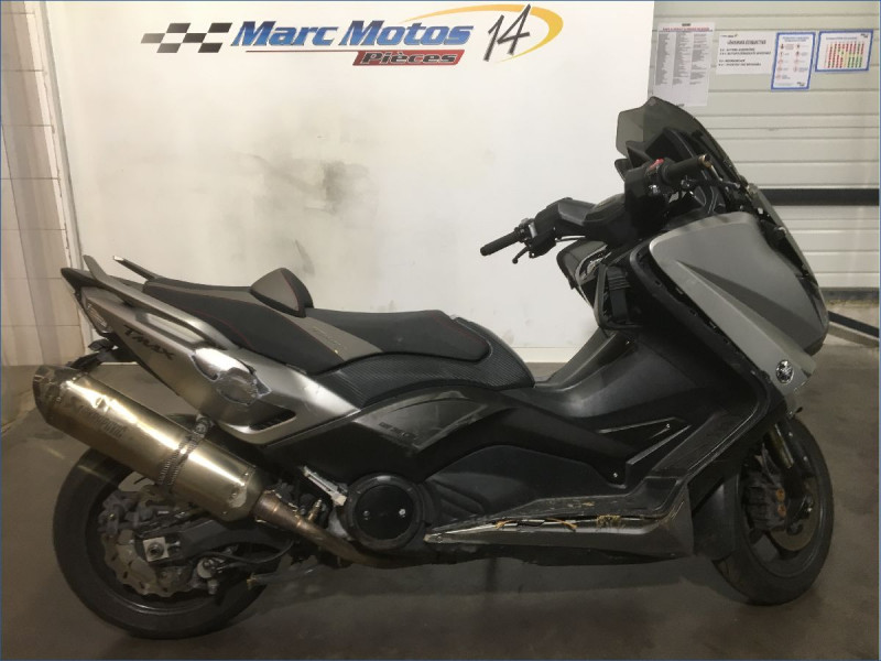 YAMAHA 530 TMAX 
