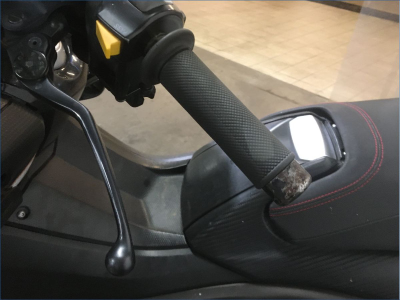 YAMAHA 530 TMAX 