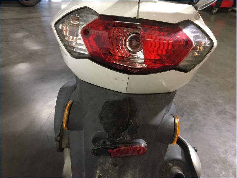 PEUGEOT 50 KISBEE 2T