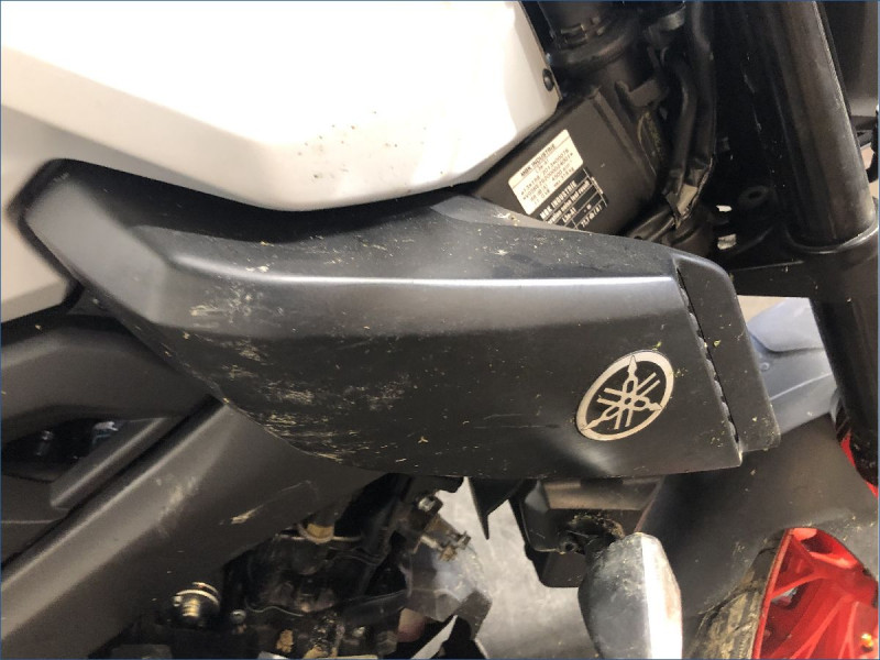 YAMAHA MT125 