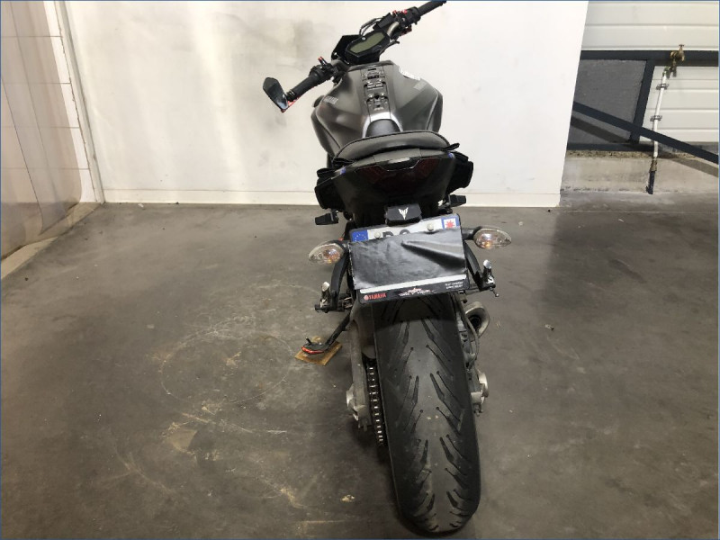 YAMAHA MT07 