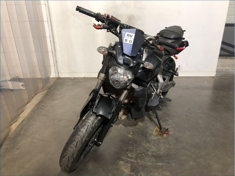 YAMAHA MT07 