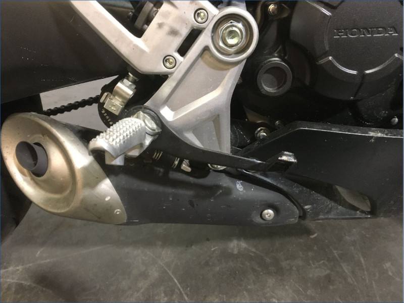 HONDA CB125R 