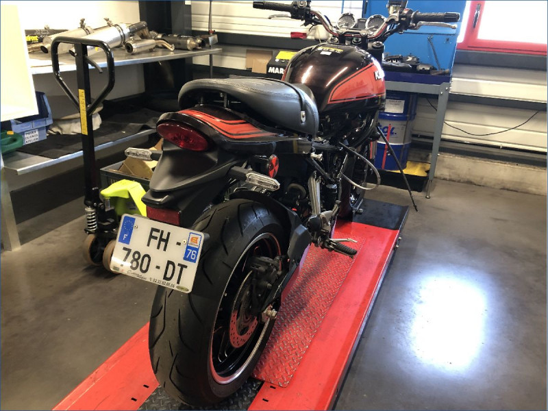 KAWASAKI Z900 RS 