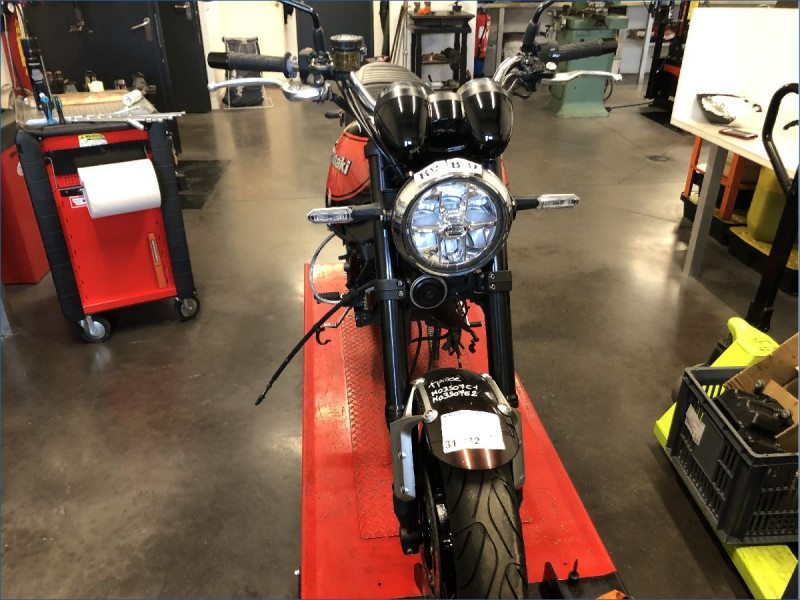 KAWASAKI Z900 RS 