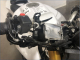 YAMAHA R1 