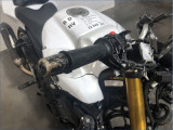 YAMAHA R1 