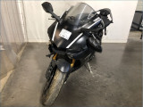 YAMAHA R1 