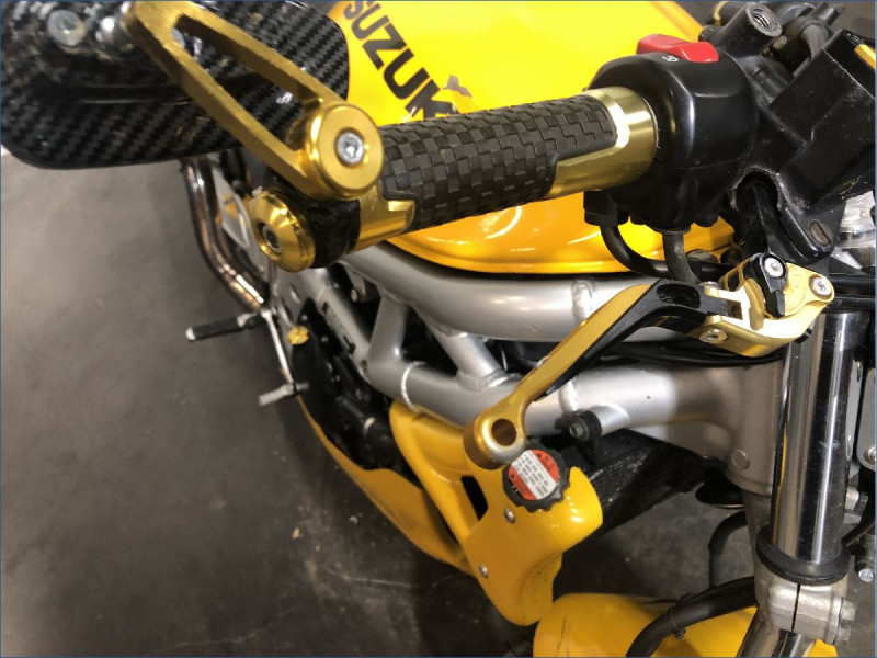 SUZUKI 650 SV N