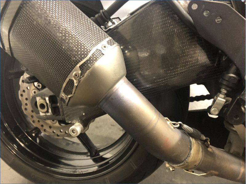 KAWASAKI ZX10R 