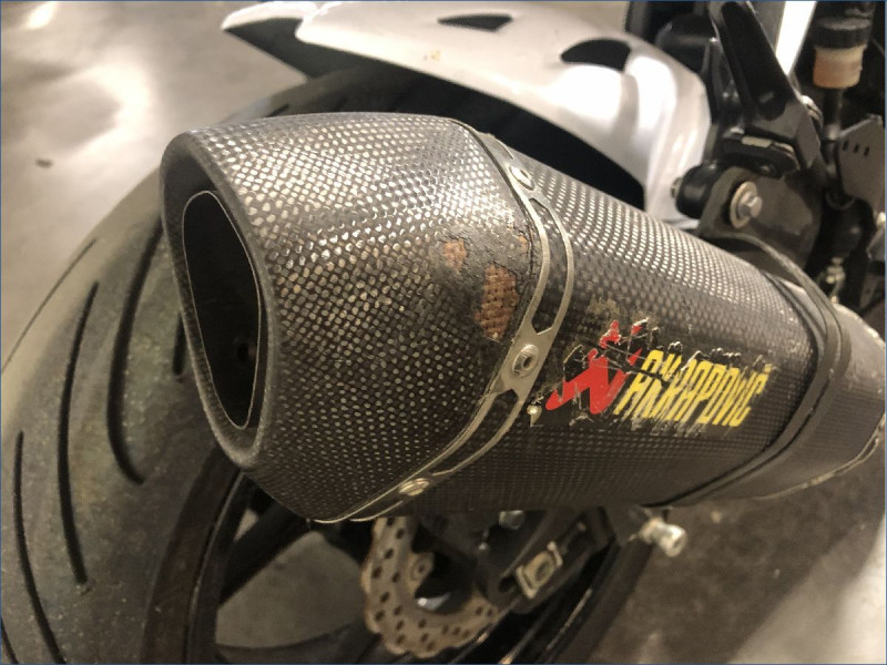 KAWASAKI ZX10R 
