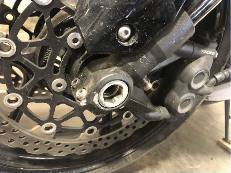 KAWASAKI ZX10R 