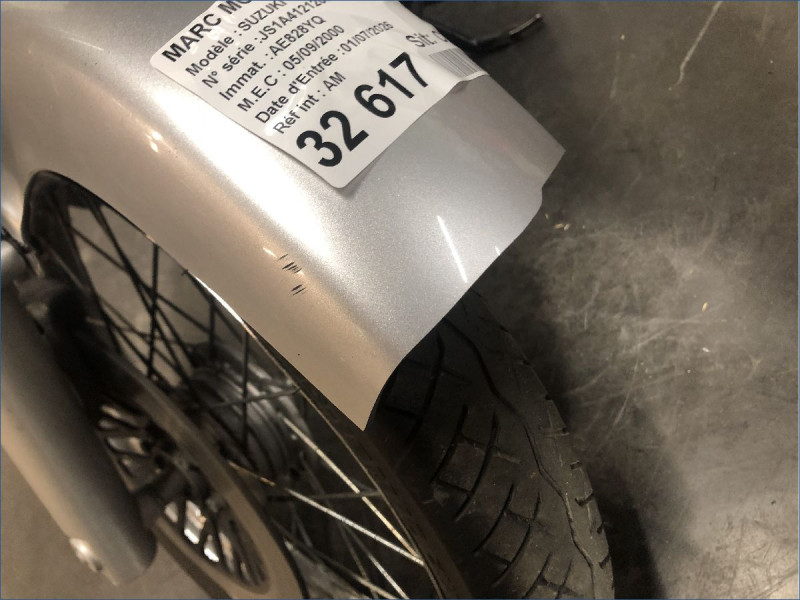 SUZUKI 125 INTRUDER 