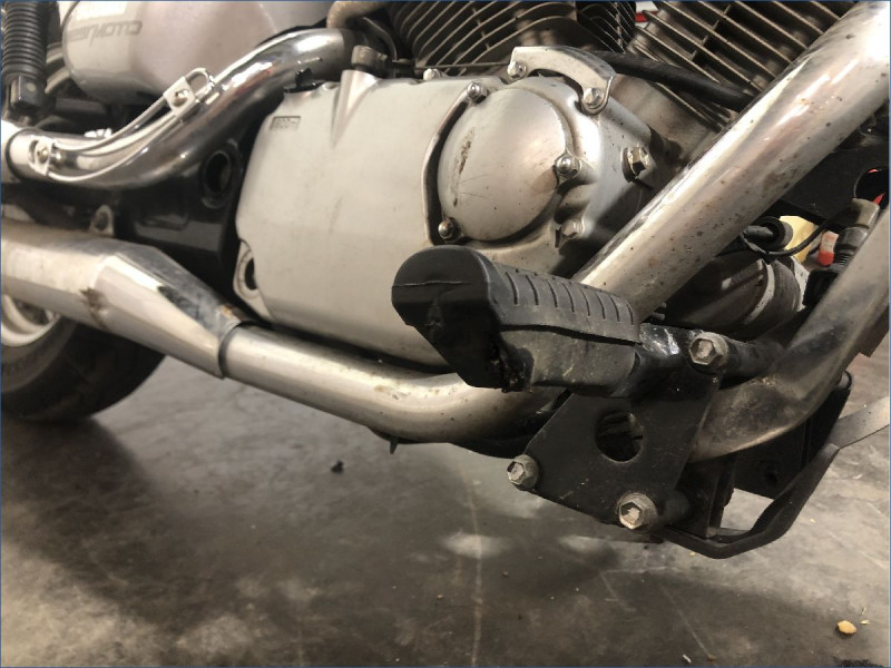 SUZUKI 125 INTRUDER 