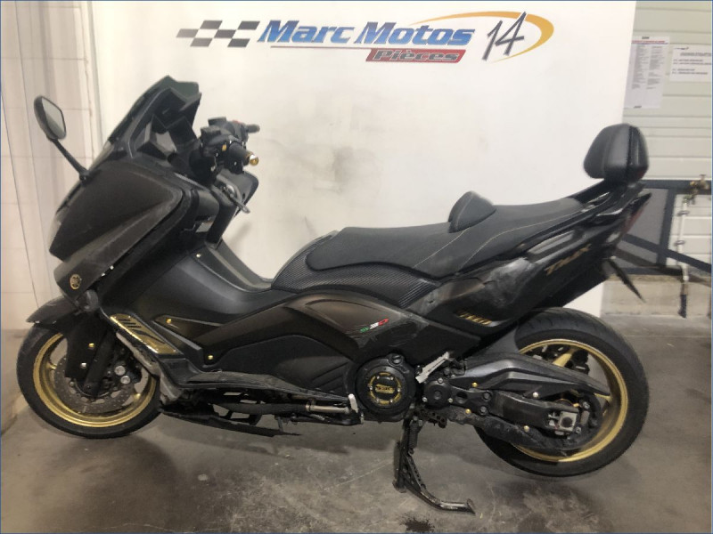 YAMAHA 530 TMAX 