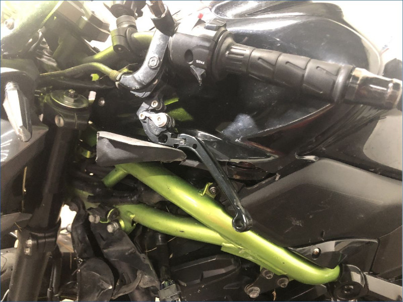 KAWASAKI Z900 