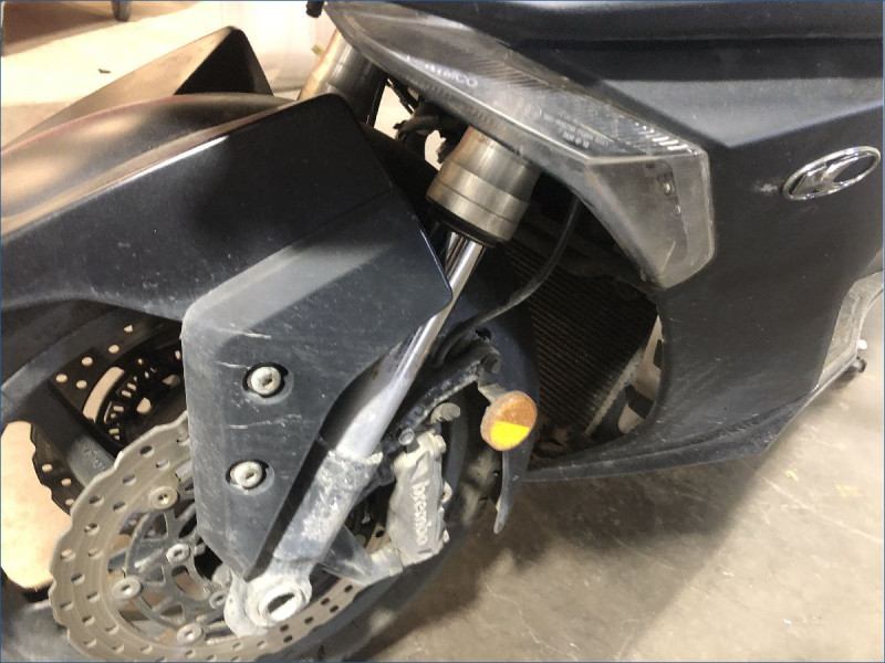 KYMCO 550 AK 