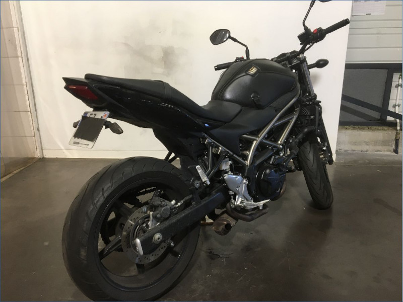 SUZUKI 650 SV A2