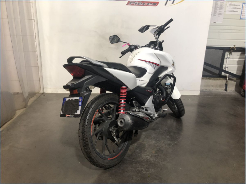 HONDA CB125F 