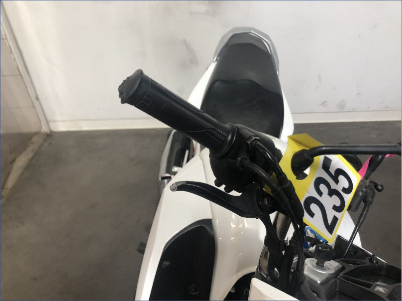 HONDA CB125F 