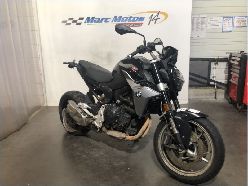 BMW F900R 