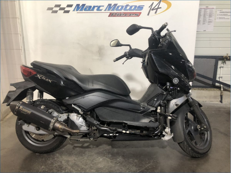 YAMAHA 125 XMAX 