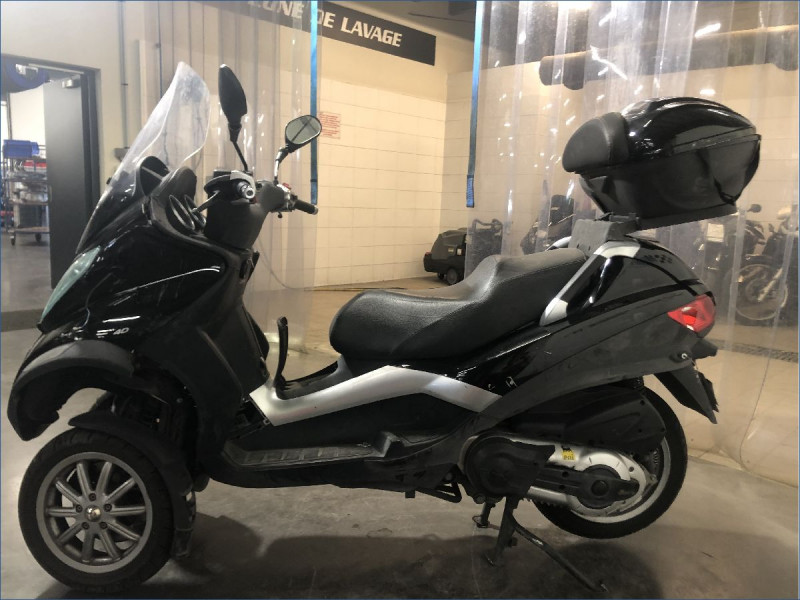 PIAGGIO 400 MP3 LT