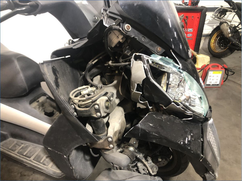 PIAGGIO 400 MP3 LT