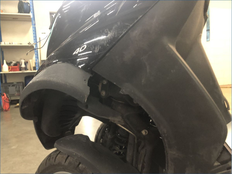 PIAGGIO 400 MP3 LT