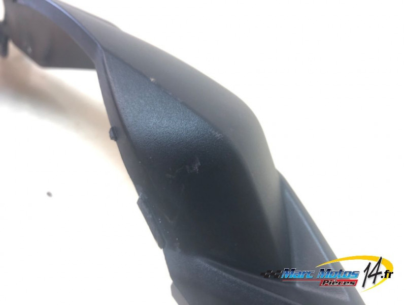 CACHE LATERAL DROIT BMW S1000XR 2016