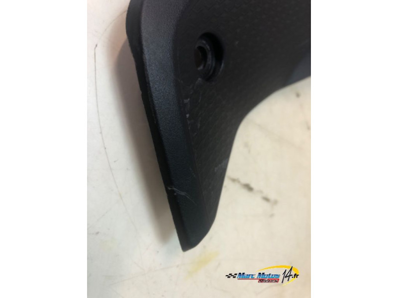CACHE LATERAL GAUCHE BMW S1000XR 2016
