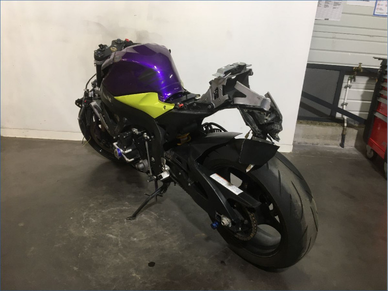 SUZUKI 750 GSXR 