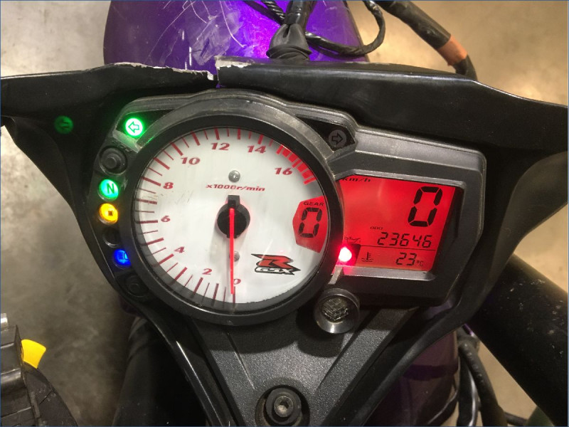 SUZUKI 750 GSXR 