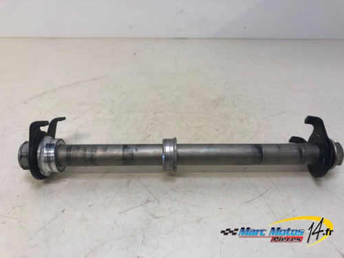 AXE DE ROUE ARRIERE SUZUKI 750 GSX-S A2 2020