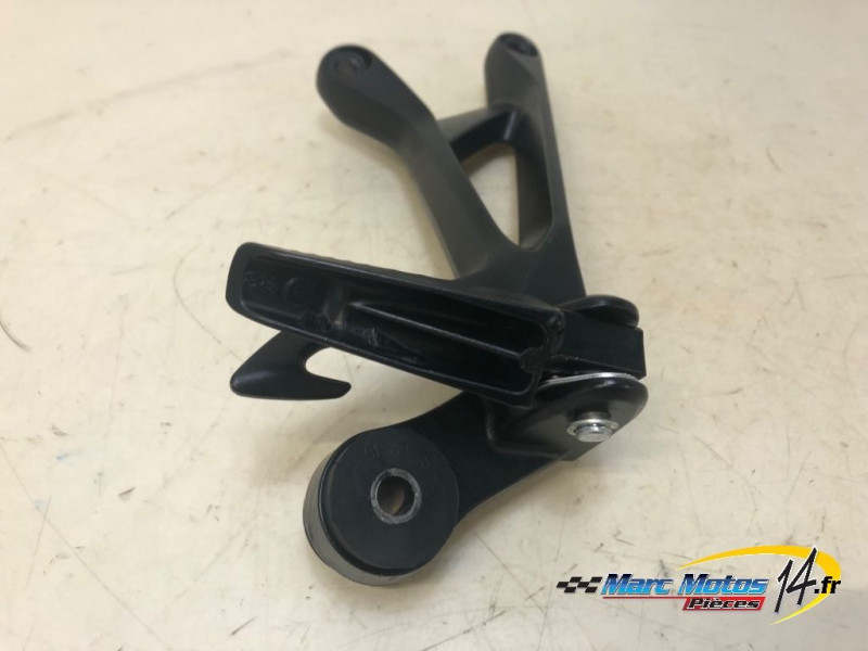 PLATINE ARRIERE DROITE SUZUKI 750 GSX-S A2 2020