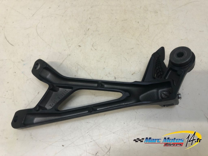 PLATINE ARRIERE DROITE SUZUKI 750 GSX-S A2 2020