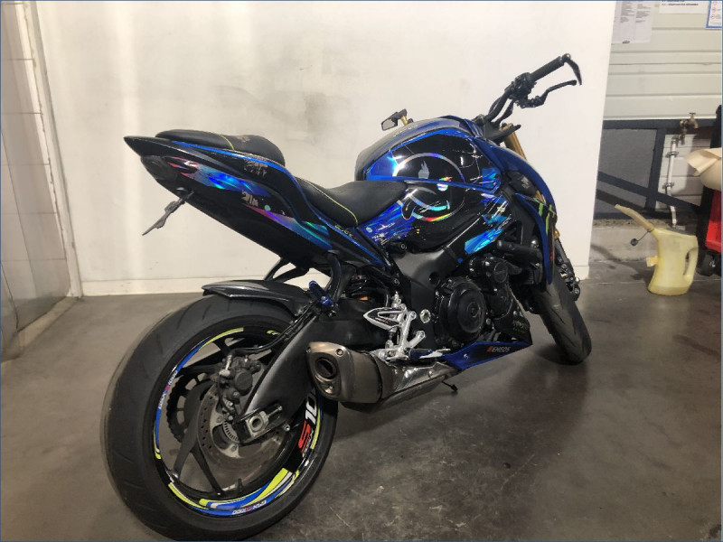 SUZUKI 1000 GSX-S 