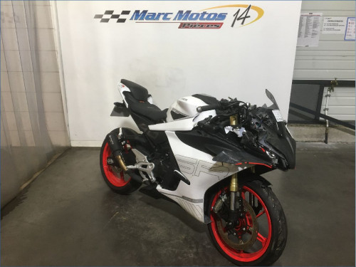 CFMOTO 450 SR 