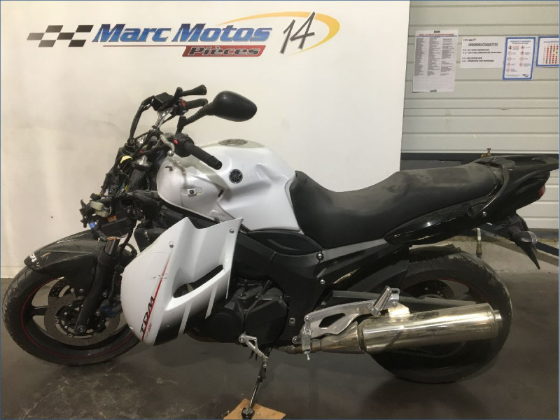 YAMAHA 900 TDM 