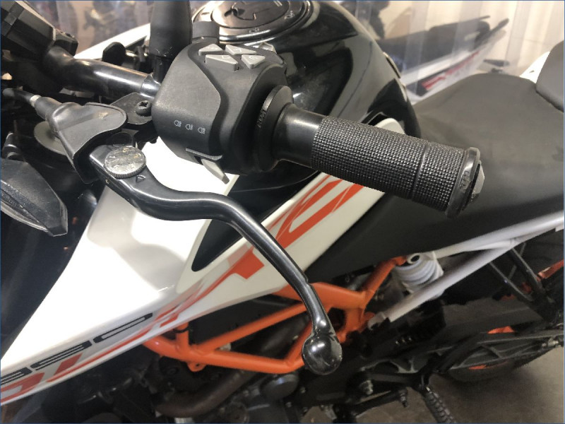 KTM 390 DUKE 