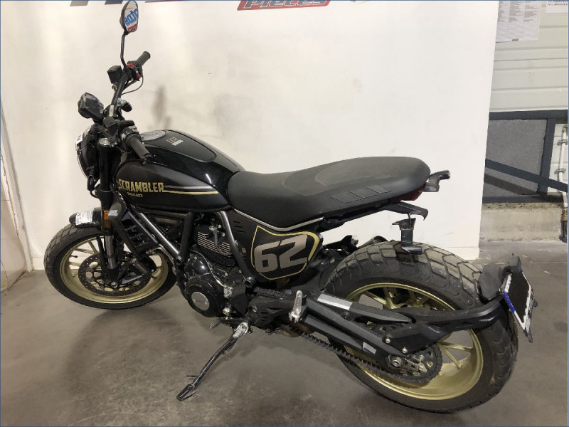 DUCATI 800 SCRAMBLER 