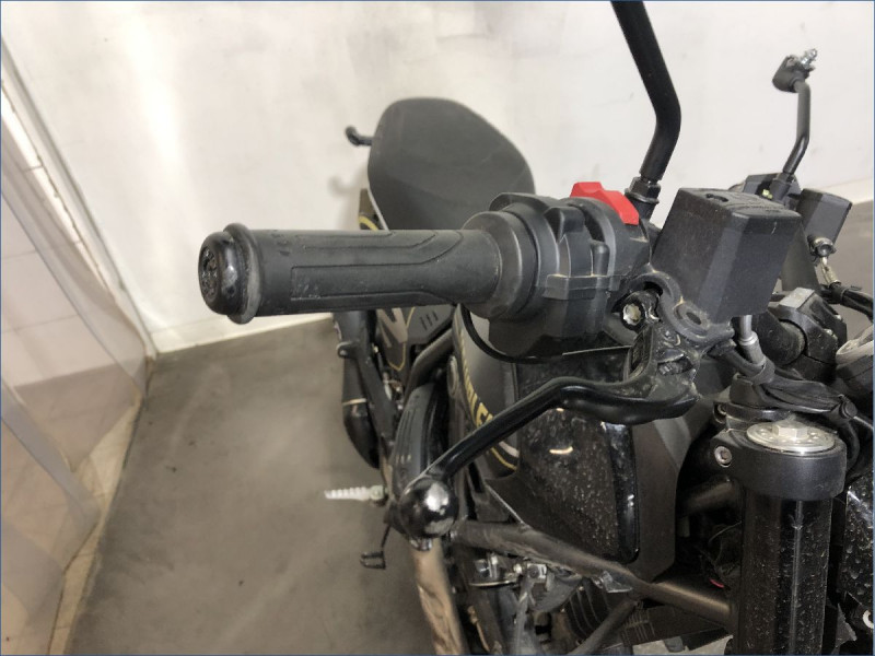 DUCATI 800 SCRAMBLER 
