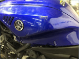 YAMAHA R7 