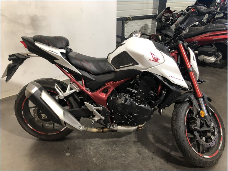 HONDA 750 HORNET A2