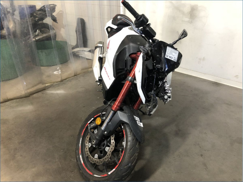 HONDA 750 HORNET A2