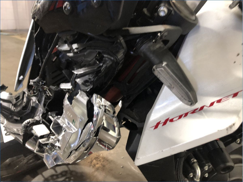 HONDA 750 HORNET A2