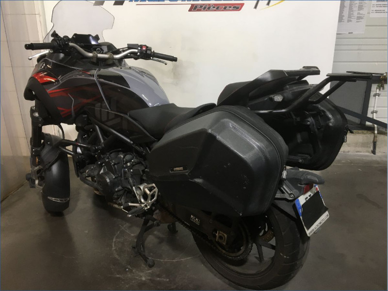 YAMAHA 900 NIKEN GT