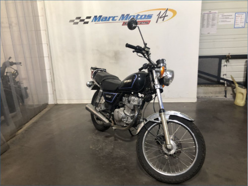 SUZUKI 125 GN 