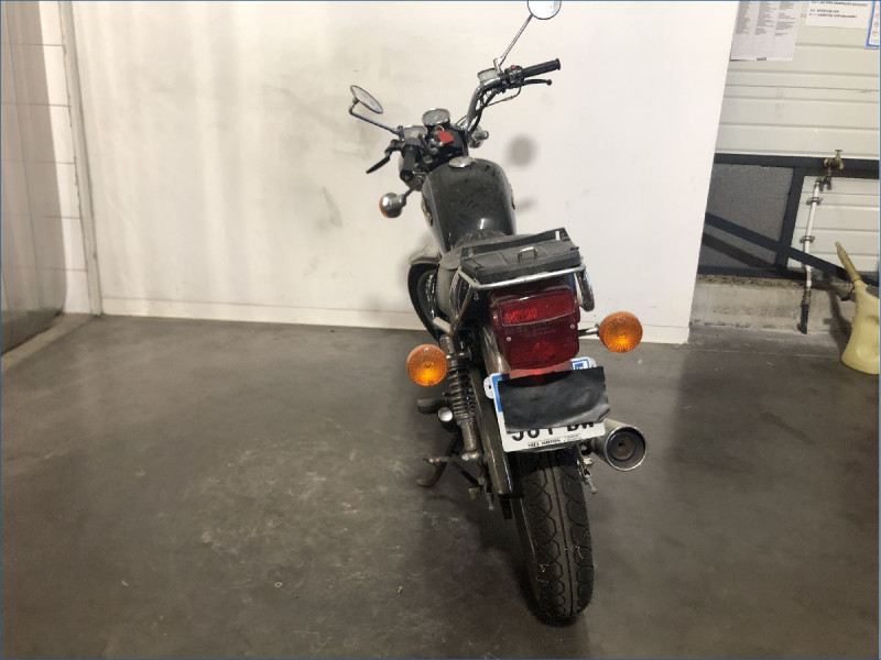 SUZUKI 125 GN 