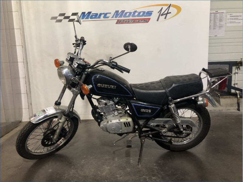 SUZUKI 125 GN 